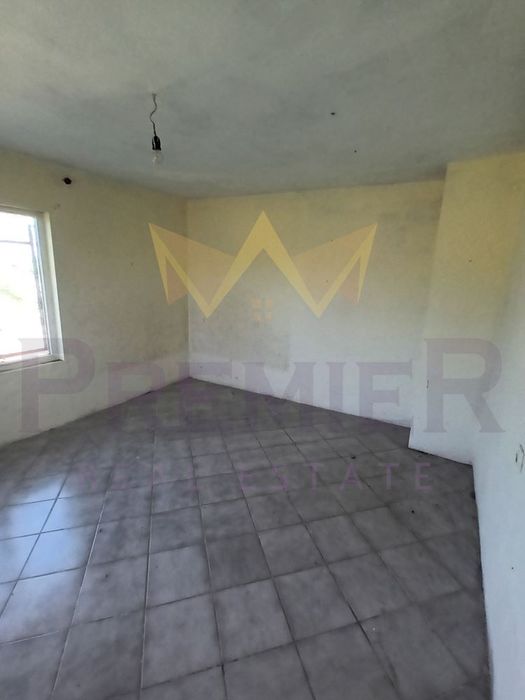 Продава се Къща в с. Стожер, Област Добрич - 100 кв.м за 700 €/кв.м - Снимка #11