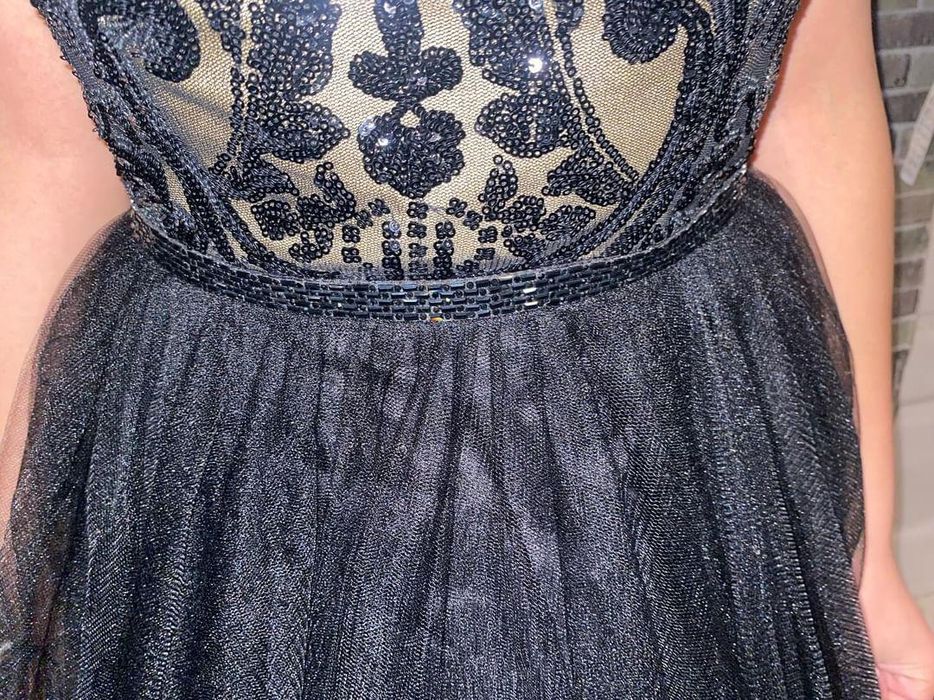 Продава се  бална рокля