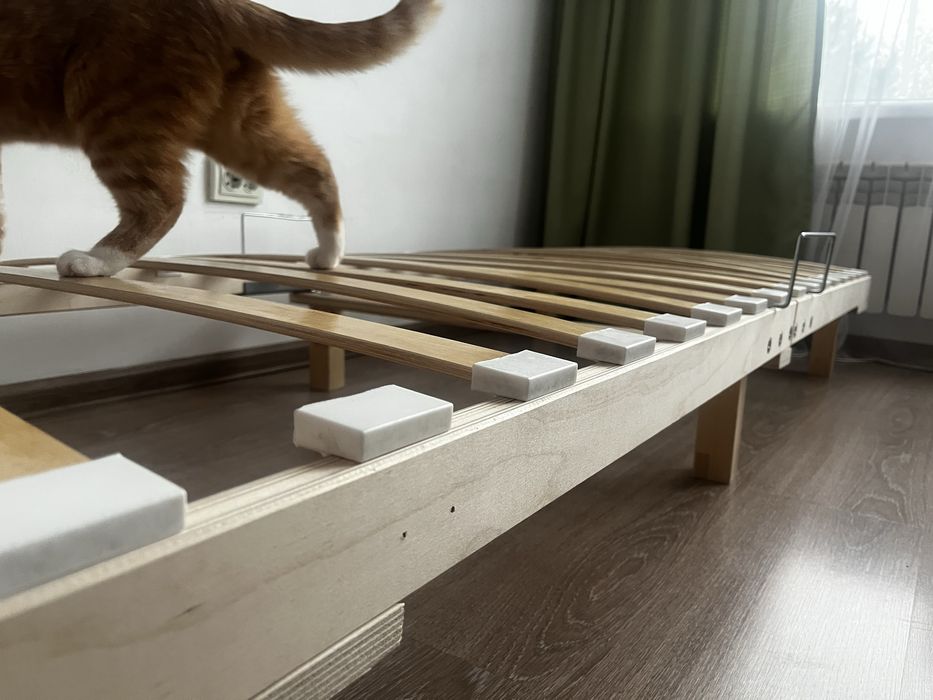 Кровать, 90х200 см