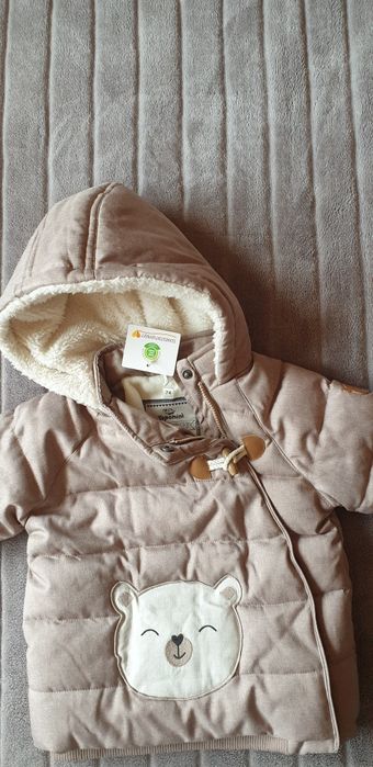 Geaca noua cu eticheta bebelus marimea 74