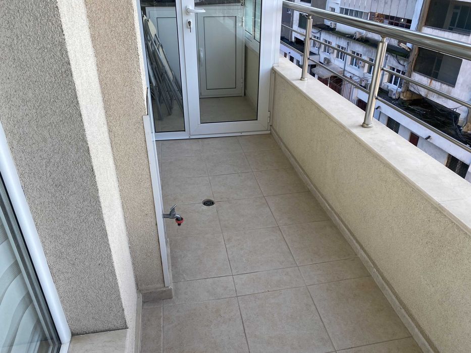 Дава се под наем Тристаен апартамент в Варна, Лятно кино Тракия - 80 кв.м за 918 € - Снимка #19