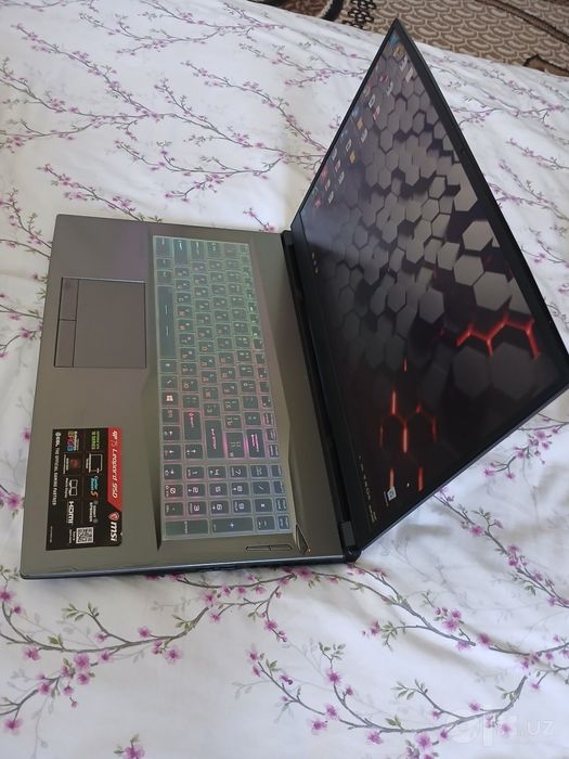 MSI GP75 Leopard 9SD