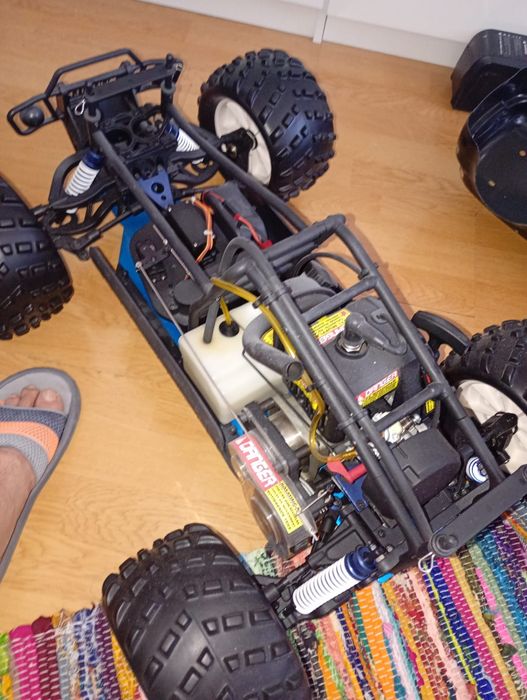 Vând automodel Smartech Bigfoot
