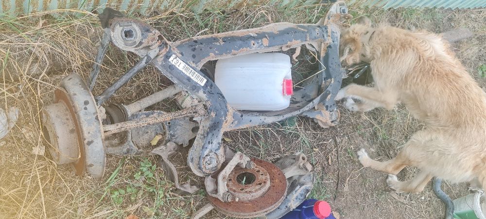 Запчасти мерседес с w202