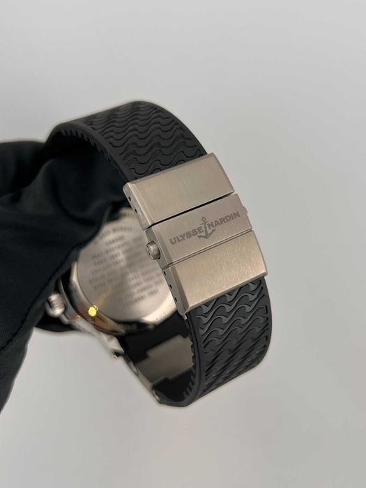 Наручные часы Ulysse Nardin Мaxi Мarine