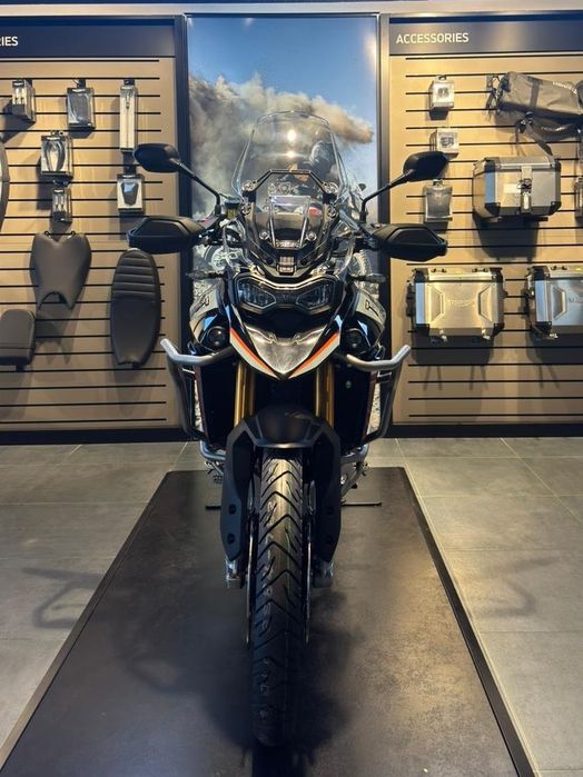 Lichidare Motocicletă Triumph Tiger 900 Desert Edition 2026  | Bonus accesorii | End Summer Sale