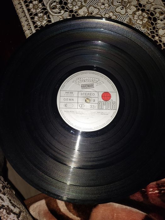 Пластинка KROKUS