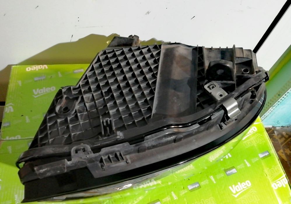 Фар Фарове за Мерцедес Ц205 /Mercedes C-класа W205 Facelift - LED HIGH