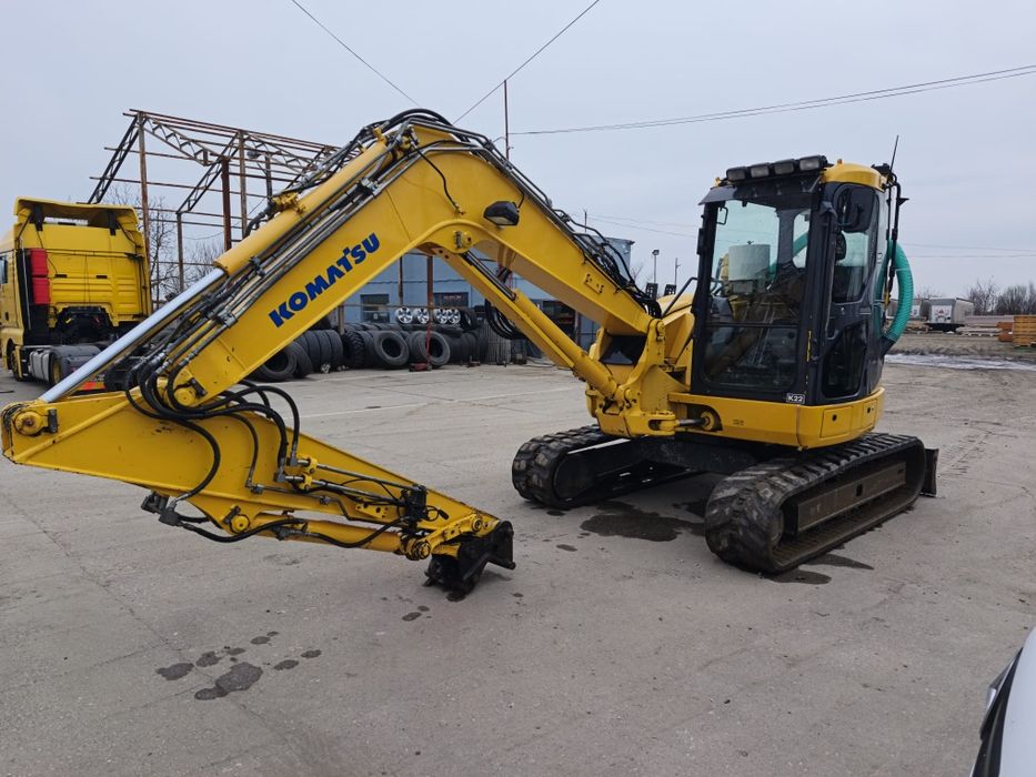 Cabina inchisa Komatsu PC88 MR IMPECABIL