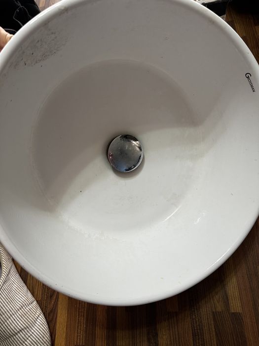 Раковина накладная