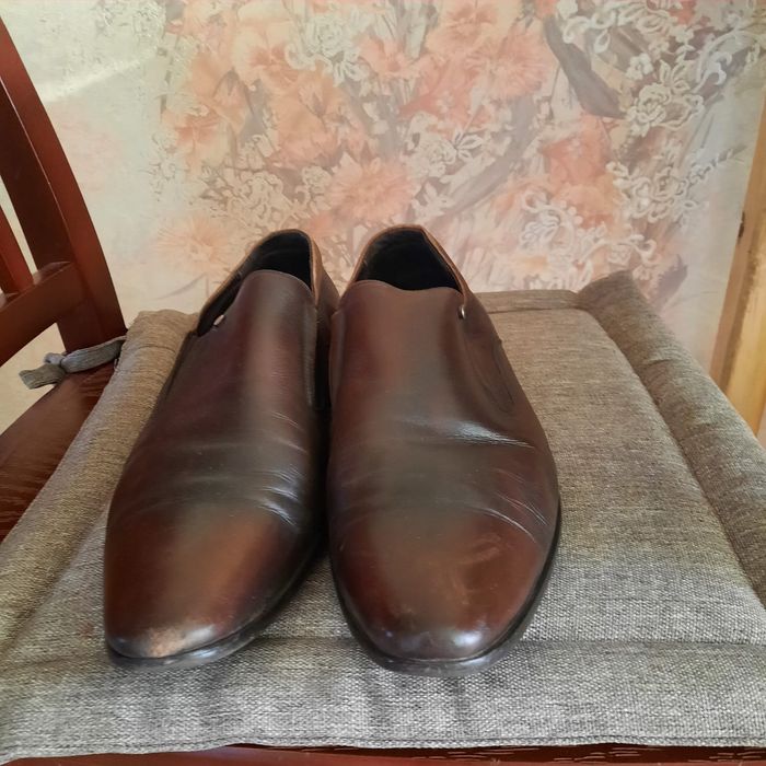 Коричневые мужские туфли
