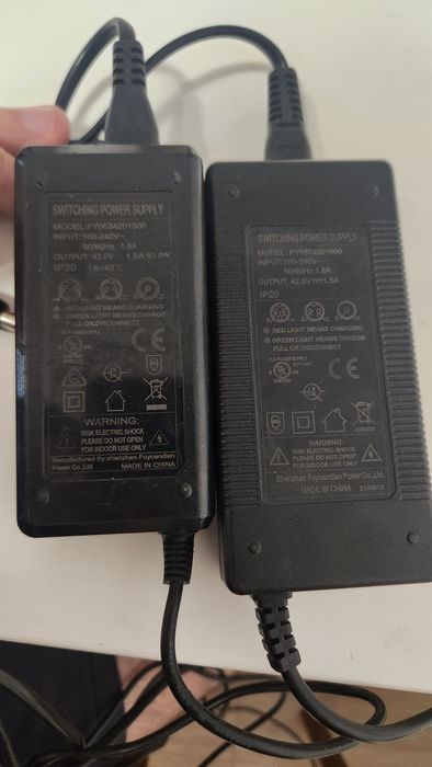 Incarcator trotineta 42V cu 1.5A