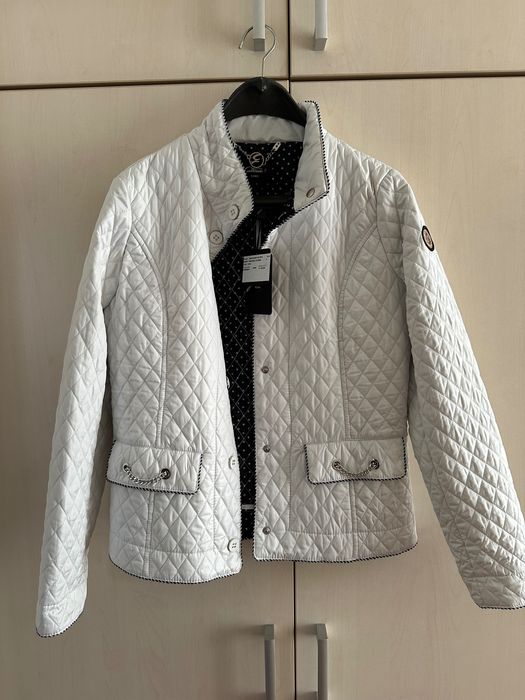 Официално дамско яке, чисто ново, внос от Италия