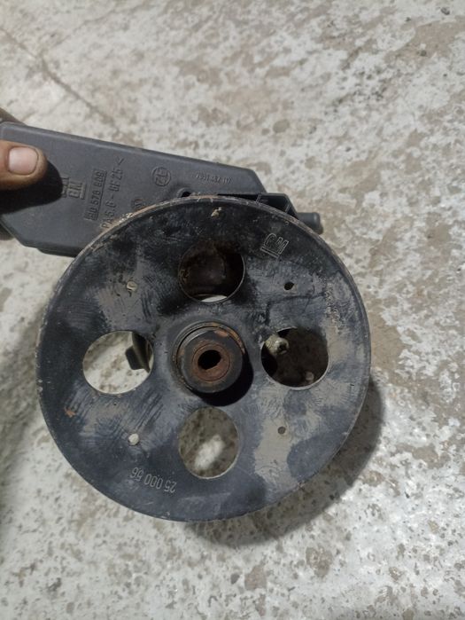 Насос Гура Opel vectra