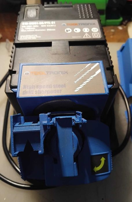 Продавам заточваща машина