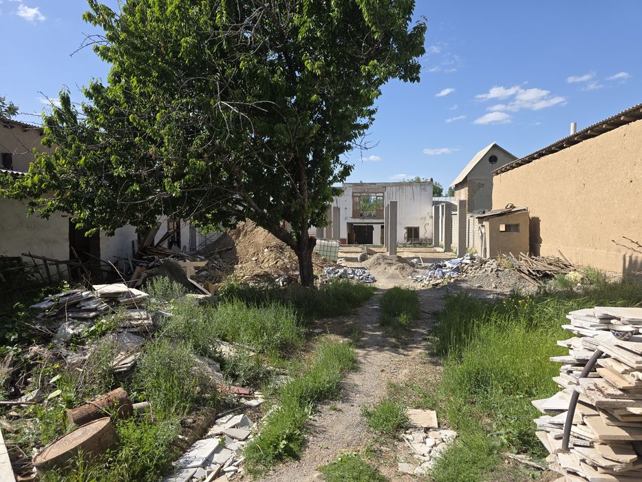 Xasanboy postidan kiriladi kensoyda nahtga sotiladi