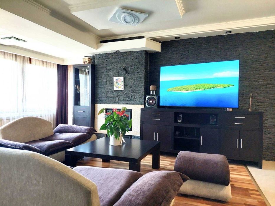 Продава се Тристаен апартамент в Пловдив, Кючук Париж - 151 кв.м за 1305 €/кв.м - Снимка #3