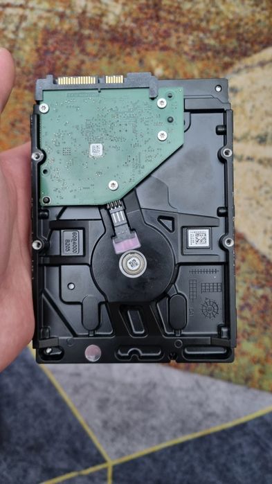 Продам жоский диск на 1tb