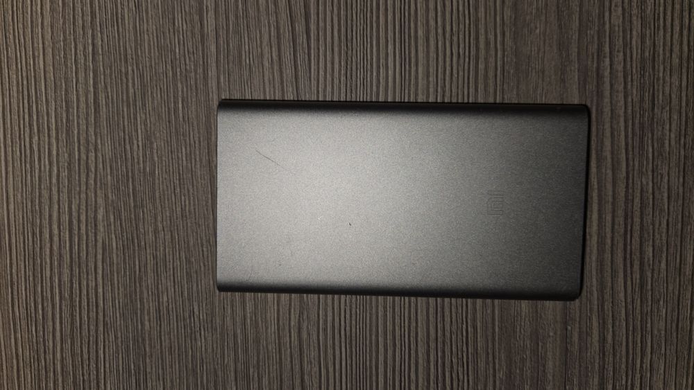 Продам повербанк xiaomi