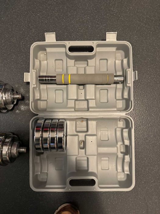 Set gantere KK-9163, greutate totala 40 kg pentru fitness, din otel