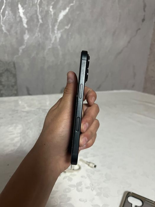Iphone 16 с гарантий