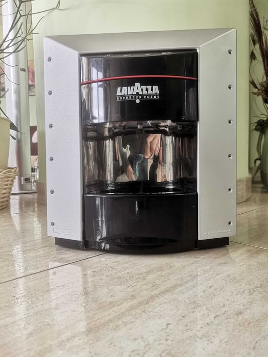 Кафемашина с капсули  "Lavazza Point ЕP 2100"