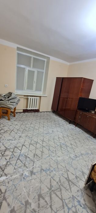 Продаётся квартира 1/2/4 Чиланзар-2 -ой квартал