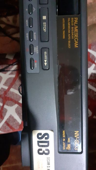 Видео Панасоник-записващо в изправност без  дистанционно с евро-кабел.