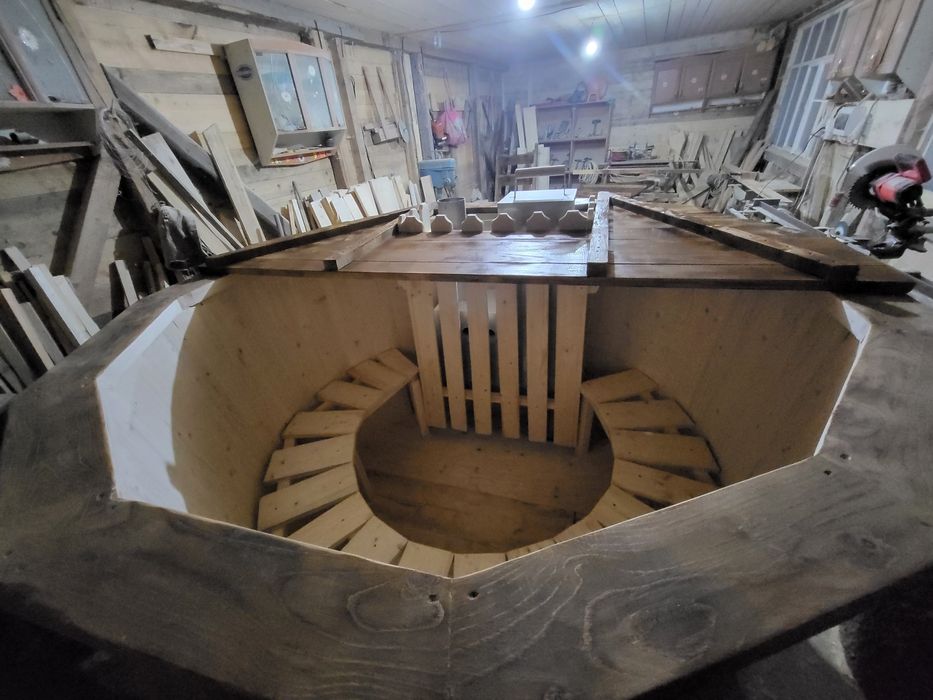 Vând ciubar din lemn