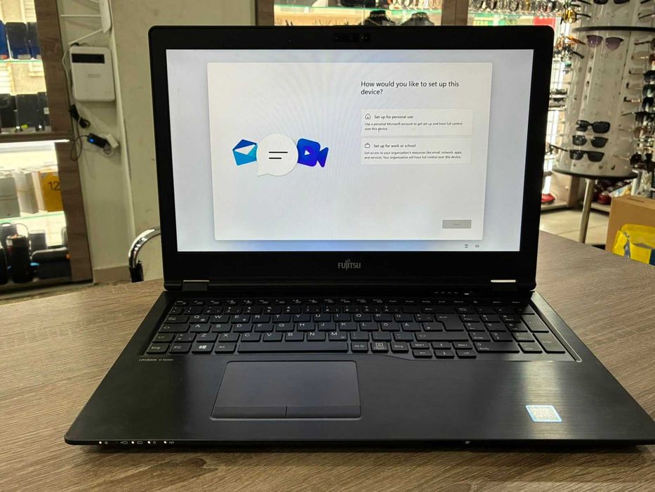 Лаптоп Fujitsu lifebook U series