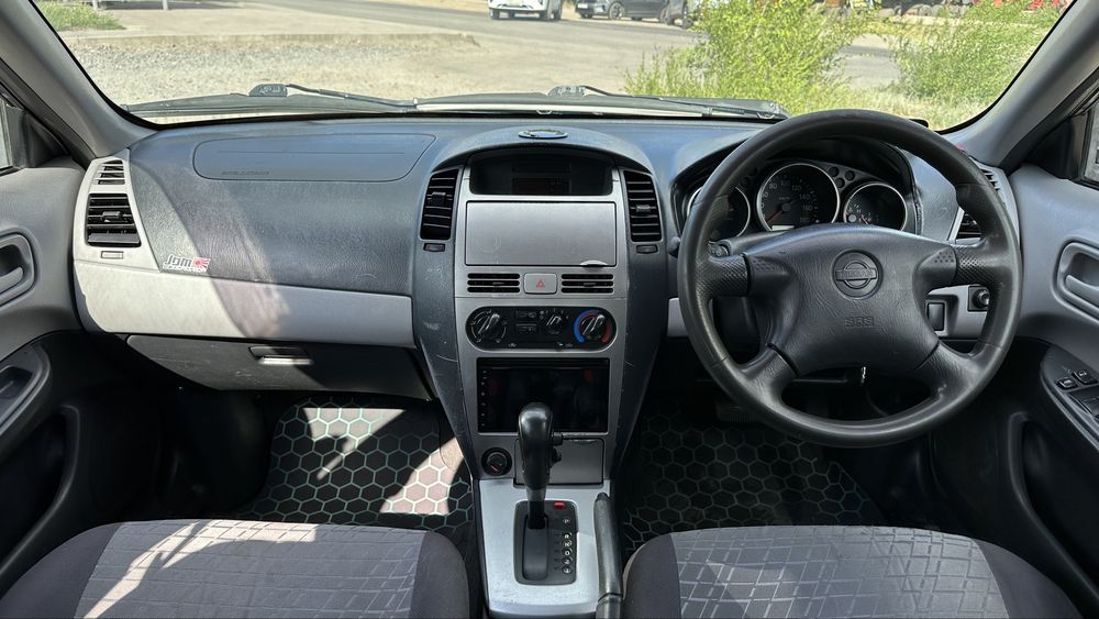 Продам автомобиль Nissan Wingroad y11