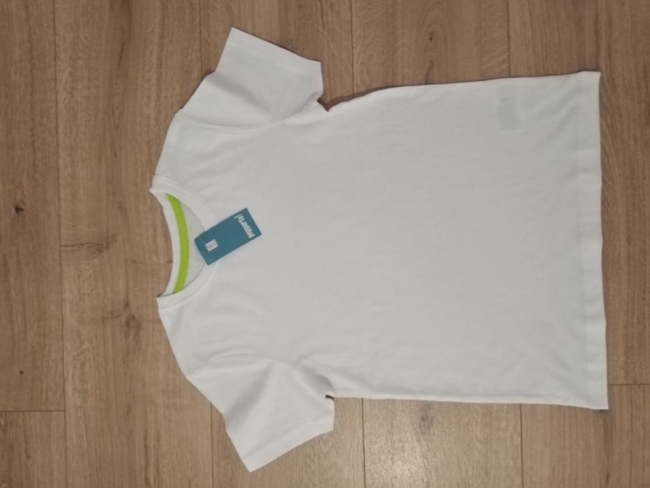 Тениски за момче 134-140 см.