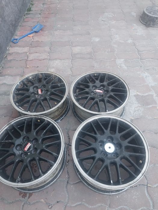 Продам диски на раз 16. 5*100 оригинал 90000 цена