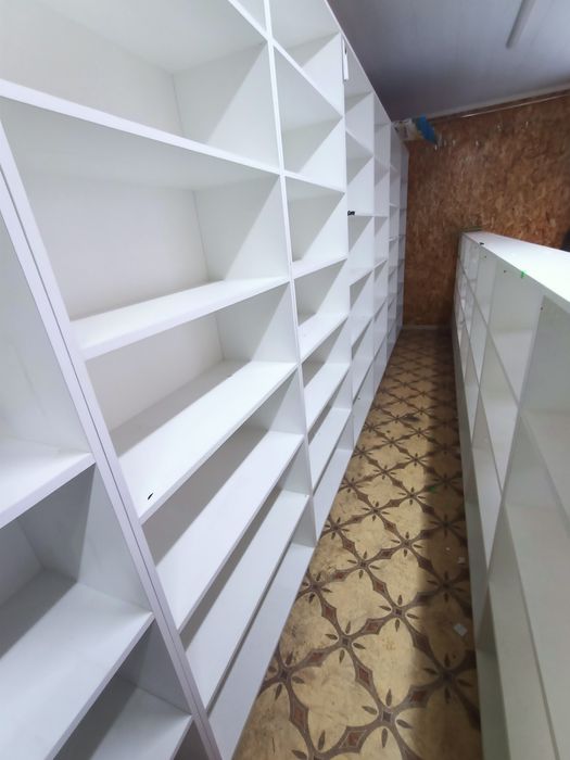 Продам витрину б/у