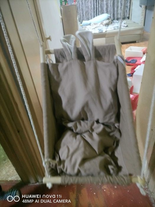 Детская качеля - люлька