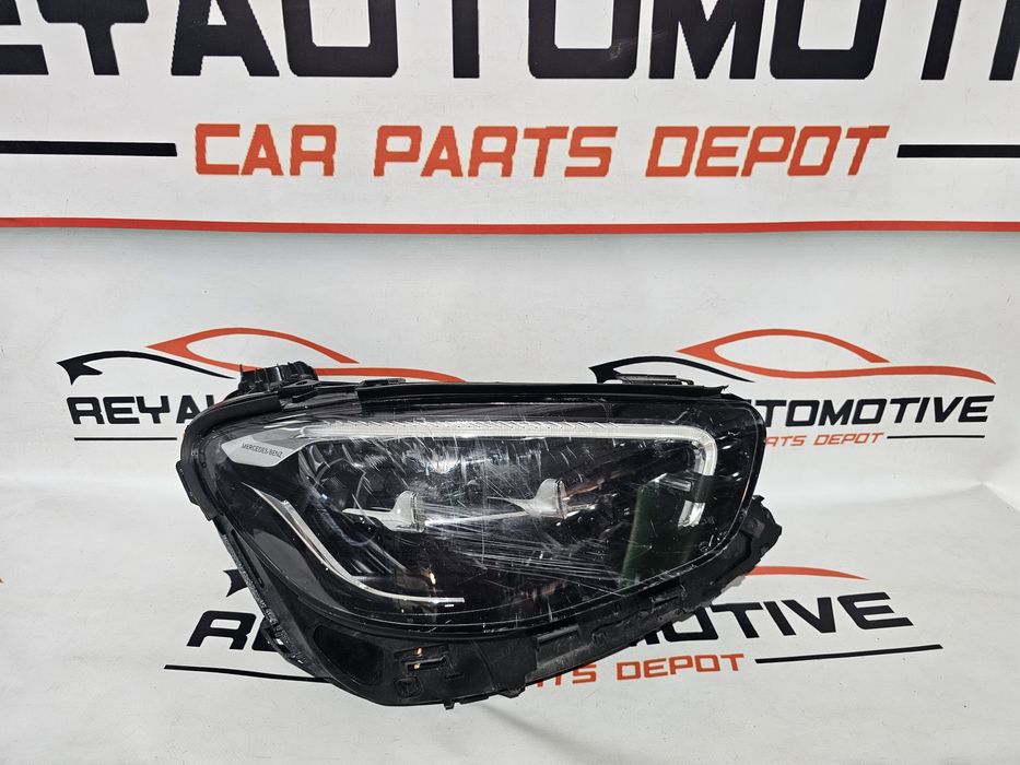 Far dreapta led Mercedes E Class W213 Facelift cod A2139069209 avariat