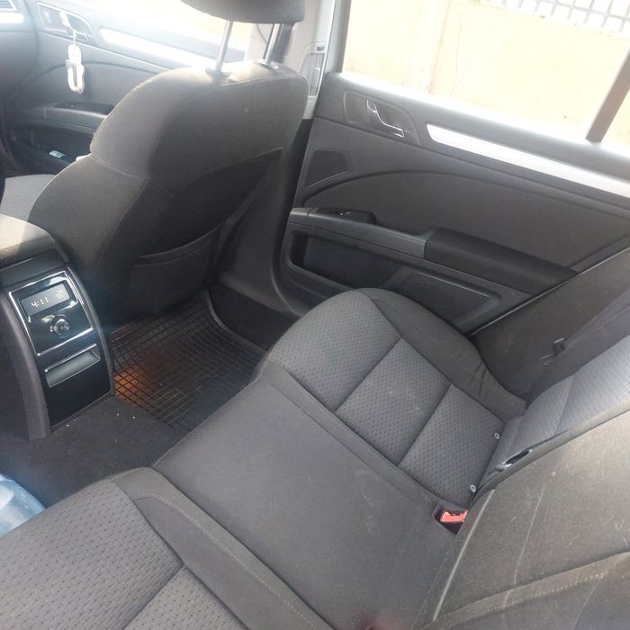 Skoda superb 2011