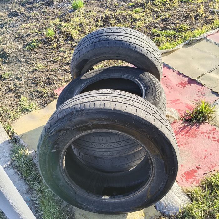 Продам шины лето