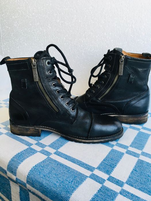 Женские ботинки на любителя.