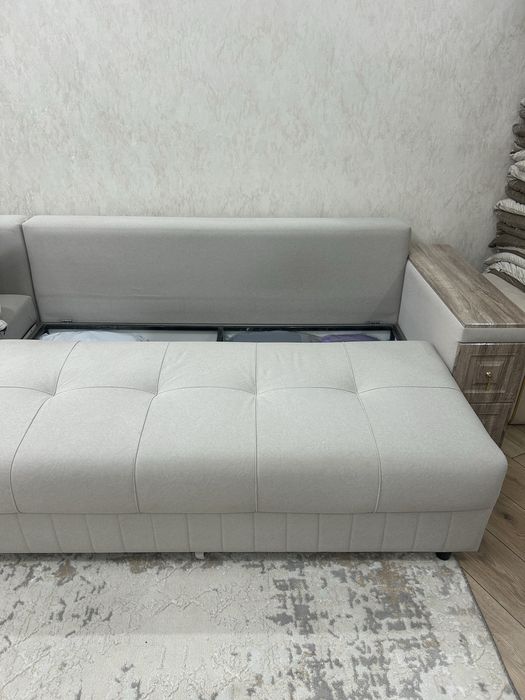 Срочно продается диван в отличном состоянии