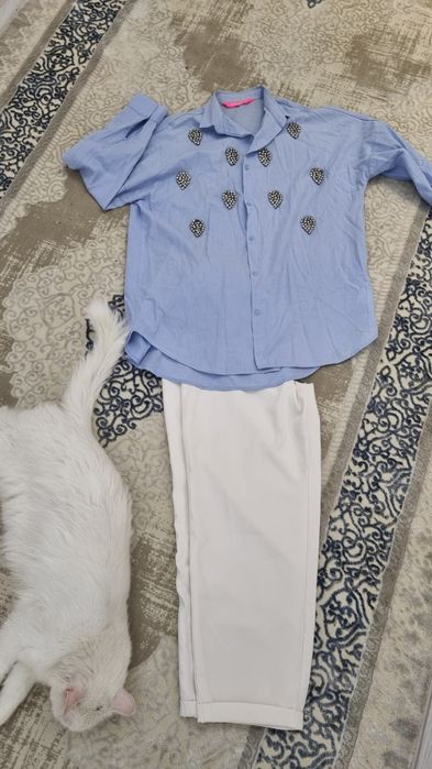 Разбираю гардероб.