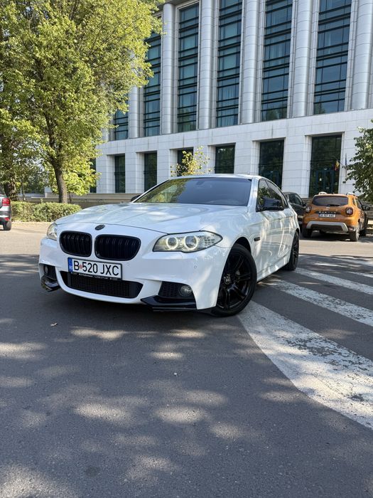 BMW Seria 5 F10 / Pachet M