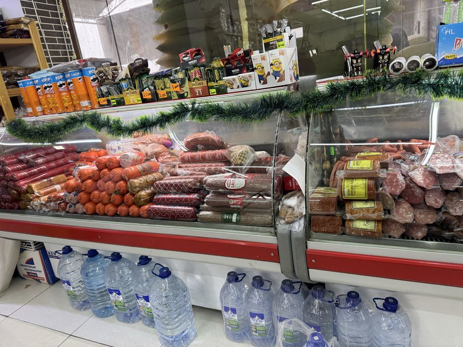 Azen xoladelniklari sotiladi 2 ta