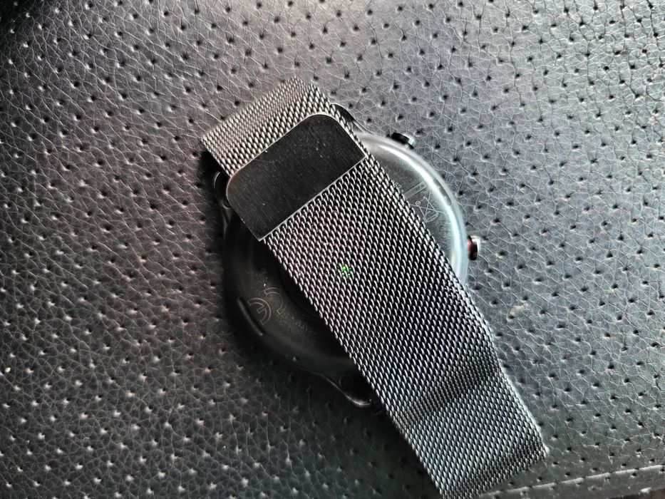 Продам часы Amazfit gtr 2
