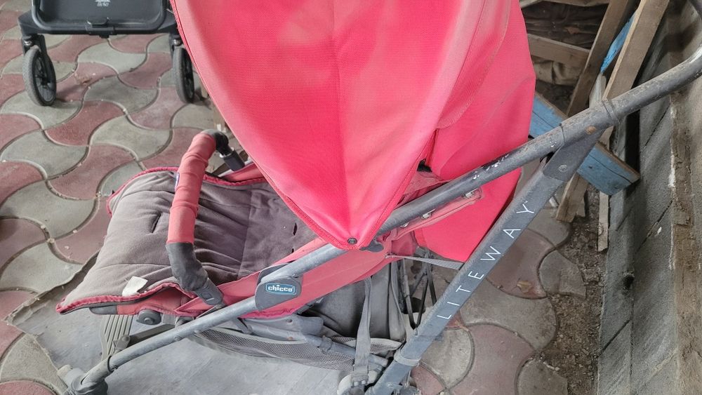 Коляска Chico продам и авитор