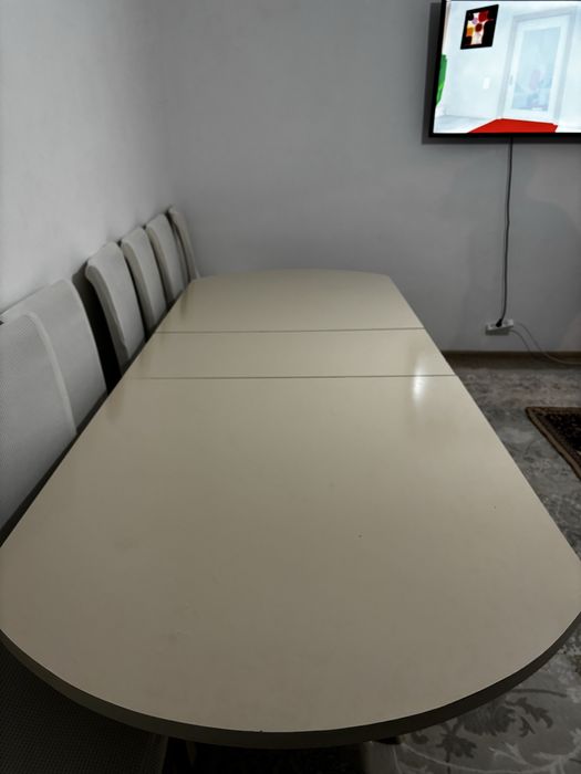 Продам гостиная стол