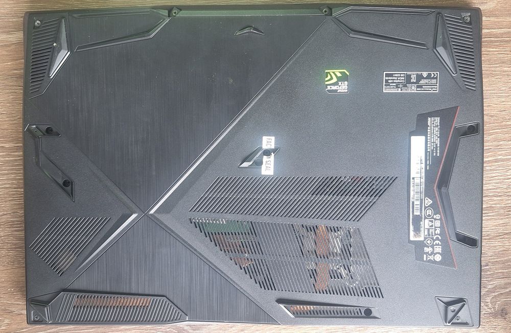 Laptop MSI I7, 8gb ram