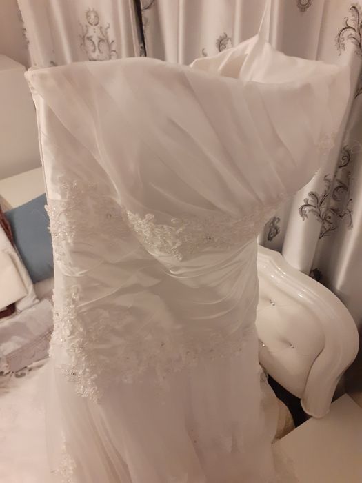 Vând Rochie Mireasa 400 Ron