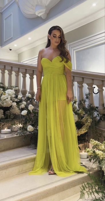 Rochie MLH de inchiriat