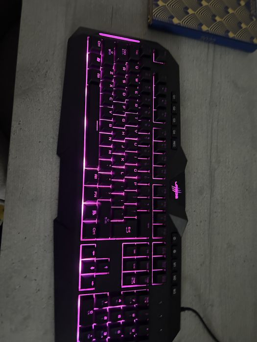 Tastatură SEMI MECANICA urage
